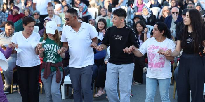 Sıcak Çermik’te türkü ve muhabbet dolu gece