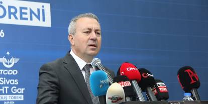 Sürücülerin Evciler Kavşağı çilesi bitiyor: Millet Bahçesi'nin duvarı yıkılacak!