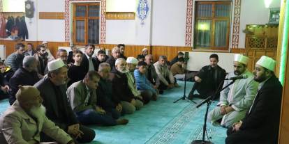 Sivas'ta gençler ve aileler sabah namazında buluştu!