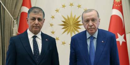 İzmir Büyükşehir Belediye'si AK Parti'ye mi katılıyor?