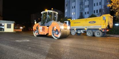 Sivas’ta Asfalt Mesaisi Gece Boyunca Devam Etti!