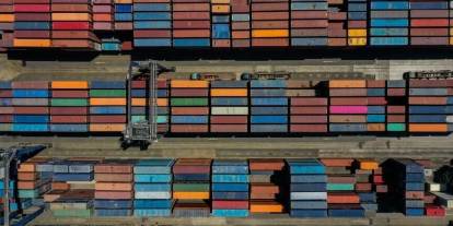 Komşulara ihracat 20,9 milyar dolara ulaştı
