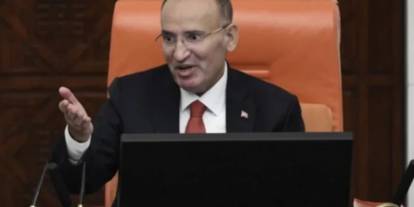Bekir Bozdağ TBMM Başkanvekilliğinden İstifa Etti!