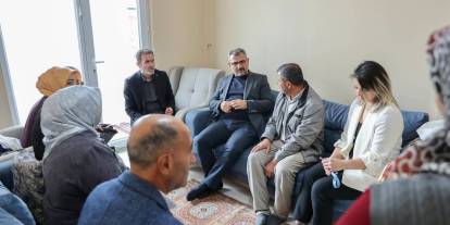 AK Parti Sivas Teşkilatından Yüceyurt Mahallesi’ne Ziyaret!