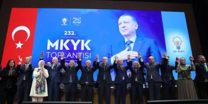 Kani Torun AK Parti’ye Katıldı! Rozetini Erdoğan Taktı!