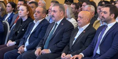 "Asgari ücretli niye altı ayda bir enflasyon farkı almıyor"
