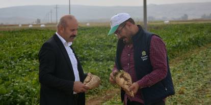 "Bu fiyatla çiftçi nasıl üretsin!" TÜRKŞEKER'in 3 bin 720 TL'lik kararına Sivas'tan tepki yağdı!