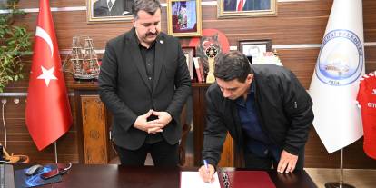Sivas'a 100 milyon liralık su yatırımı: İhale sözleşmesi imzalandı