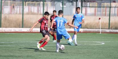 Yıldızlar futbolda heyecan başladı