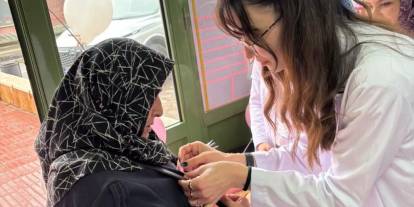 Sivas Cumhuriyet Üniversitesi geleceğin sağlıkçılarıyla sahada