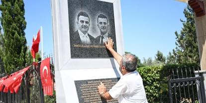 15 Temmuz şehidi ikiz polislerin babası evlatlarıyla gurur duyuyor