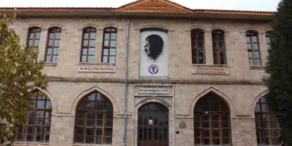 Selçuk Anadolu Lisesi: "Gelin, birlikte  başaralım"
