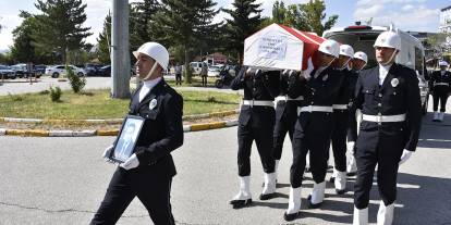 Sivas'ta vefat eden vali için tören düzenlendi