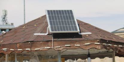 Sivas'ta seyyar tezgahları güneş enerjisi aydınlatıyor
