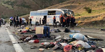 Sivas'ta otobüs kazasında ölenlerin kimlikleri tespit edildi