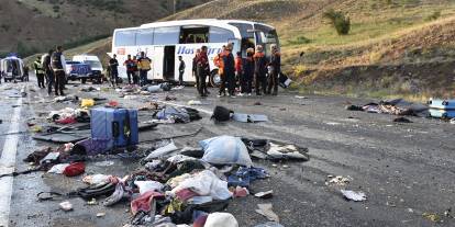 4 kişinin öldüğü kazada otobüs şoförü gözaltında