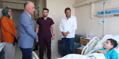 Rektör Vekili Değirmen, Kazada Yaralananların Sağlık Durumunu Açıkladı