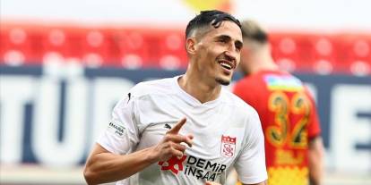 Sivasspor taraftarı Fajr’ı istiyor