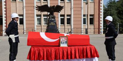 Sivas Emniyeti hayatını kaybeden komisere veda etti!