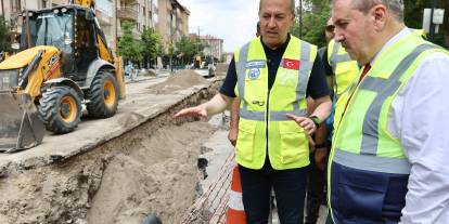 Mustafa Destici Sivas'taki çalışmaları yakından takip ediyor!