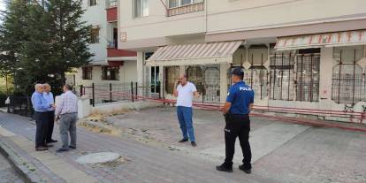 Kolonları kırılan bina tahliye edildi