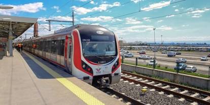 Marmaray'da 1 saat arayla iki kişi intihar etti!