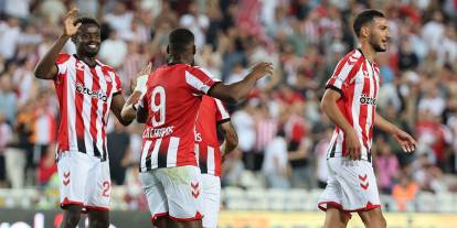 Sivasspor, ligin ilk galibiyetini arıyor