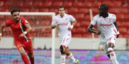 Sivasspor İlk Yarıyı Mağlup Kapattı!