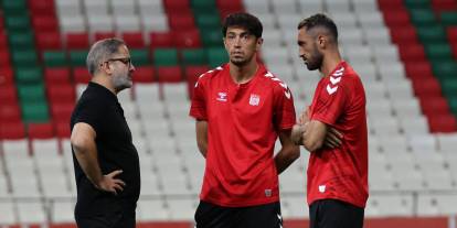 Yakup Ateş Eleştirilerin Odağında!  “Vasat Transfer” İsyanı