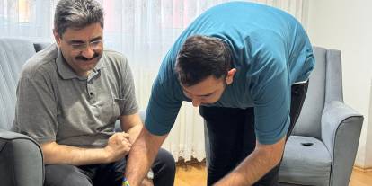 "Kapı kapı dolaşarak partimize yeni üyeler kazandırıyoruz"