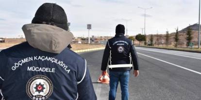 Sivas'ta göçmen kaçakçılarına operasyon!