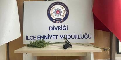 Sivas'ta kağıda emdirilmiş uyuşturucu ele geçirildi!