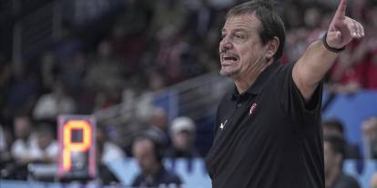 Ergin Ataman: Madalya ve şampiyonluk peşindeyiz