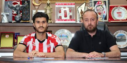 Yusuf Cihat Çelik resmen Sivasspor’da