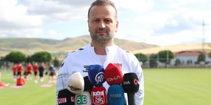 Osman Hoca Basının Karşısına Çıkmadı