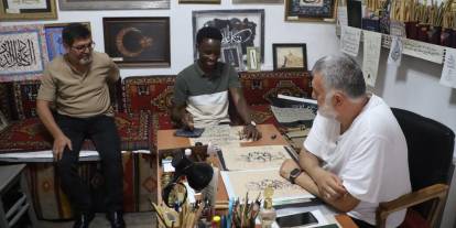 Sivas’ta Hat Sanatına Gönül Veren Ugandalı Öğrenci