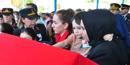 Kaza şehidi uzman çavuş, son yolculuğuna uğurlandı