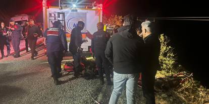 Sivas'ta otomobil uçuruma yuvarlandı: 4 ölü