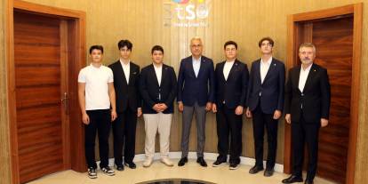 Meslek liseleri  kritik rol oynuyor
