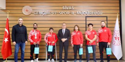 Başarılı sporcudan Ertem’e ziyaret