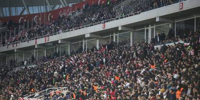 Haydi Sivas! Tribünleri Doldur, Filistin'e Can Ol!