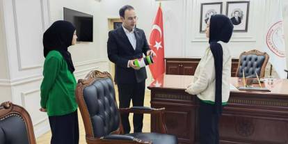Sivaslı Öğrencilerden Filistin’e Anlamlı Destek