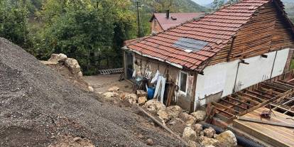 Yağış heyelana neden oldu