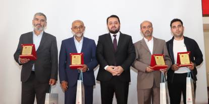 Sivas'ta Emekli Din Görevlilerine Plaket
