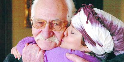 Usta oyuncu Arif Erkin Güzelbeyoğlu hayatını kaybetti