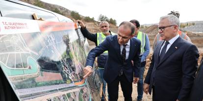 Sivas Trafiğine Nefes Aldıracak Üst Geçit Projesi Sona Yaklaşıyor