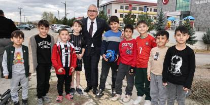 Vali Yılmaz Şimşek’ten Narin Çocuk Parkı’na Ziyaret
