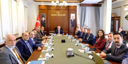 Sivas Cumhuriyet Üniversitesi Hastanesi gecikecek mi?