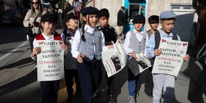 Cumhuriyet’in Işığı Sivas Sokaklarında Parladı
