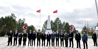 Cumhuriyet’in 102. yılında şehitler unutulmadı